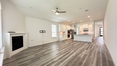 2314 Cool Grns St in Richmond, TX - Building Photo - Building Photo