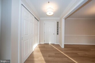 335 Paoli Pointe Dr in Paoli, PA - Building Photo - Building Photo