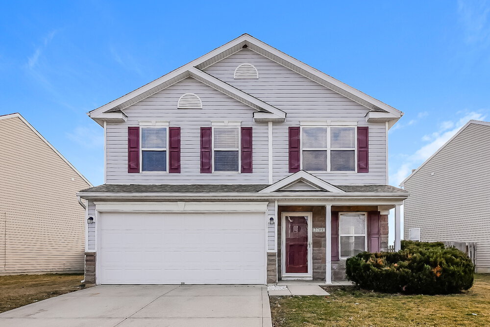 3789 Dusty Sands Rd in Whitestown, IN - Foto de edificio