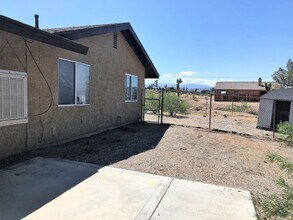 7142 Lomita Rd in Joshua Tree, CA - Building Photo - Building Photo