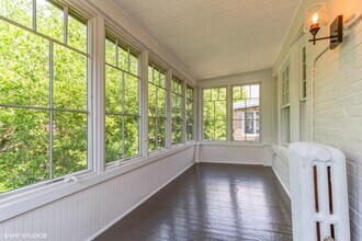 621 Hinman Ave in Evanston, IL - Building Photo - Building Photo