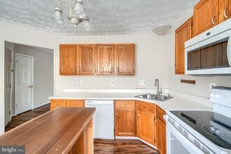 43 Oak Crest Ct in Bel Air, MD - Building Photo - Building Photo