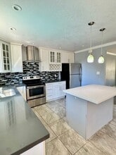 5554 Indiana Dr in Concord, CA - Building Photo - Building Photo