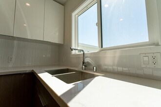 833 20th St in Santa Monica, CA - Building Photo - Building Photo
