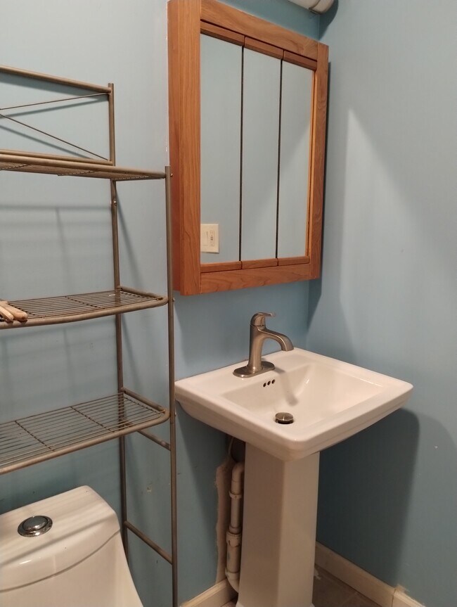 942 W Susquehanna Ave, Unit 1B photo'