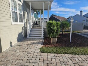 1984 Michael Dr in Tarpon Springs, FL - Building Photo - Building Photo