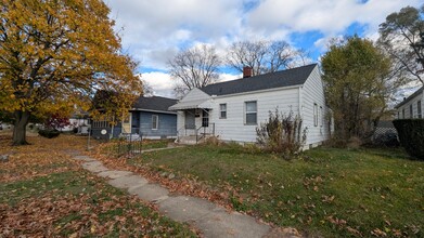 528 S 35th St in South Bend, IN - Building Photo - Building Photo