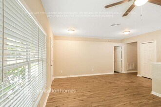 14915 Stag Run Cir in Lutz, FL - Foto de edificio - Building Photo