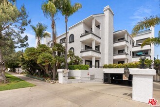 1133 9th St in Santa Monica, CA - Building Photo - Building Photo