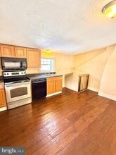 149 Main St in Royersford, PA - Foto de edificio - Building Photo