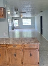 3909 Ocean View Dr, Unit B in Panama City Beach, FL - Foto de edificio - Building Photo