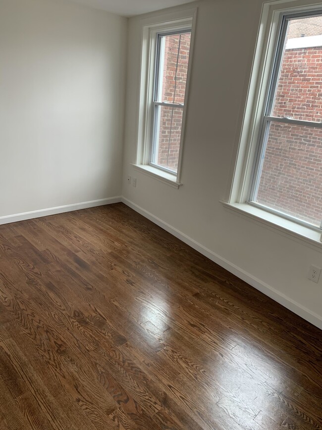 4 Garden Ct, Unit 4C in Boston, MA - Building Photo - Building Photo