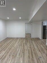 1383 Helsinki Ct in Windsor, ON - Building Photo - Building Photo