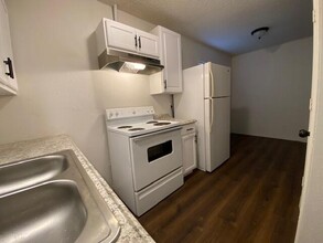 1310 54th St in Lubbock, TX - Foto de edificio - Building Photo