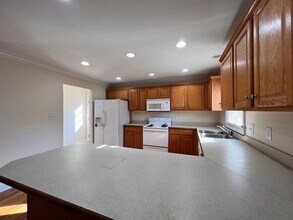 170 Mandy Dr in Athens, GA - Building Photo - Building Photo