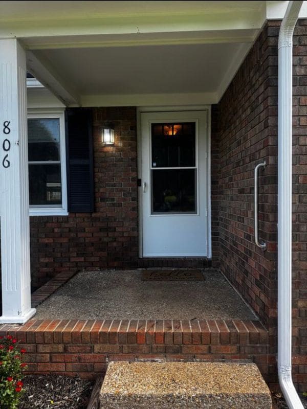 806 Lois Ln in Bowling Green, KY - Foto de edificio - Building Photo