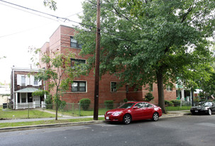 715-723 Jefferson St NW Apartments