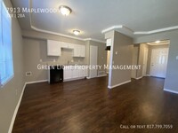 7913 Maplewood Ave in Fort Worth, TX - Building Photo - Building Photo