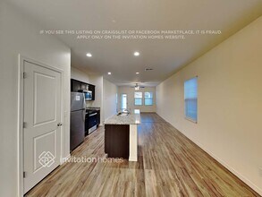 218 N 201st Ave in Buckeye, AZ - Foto de edificio - Building Photo