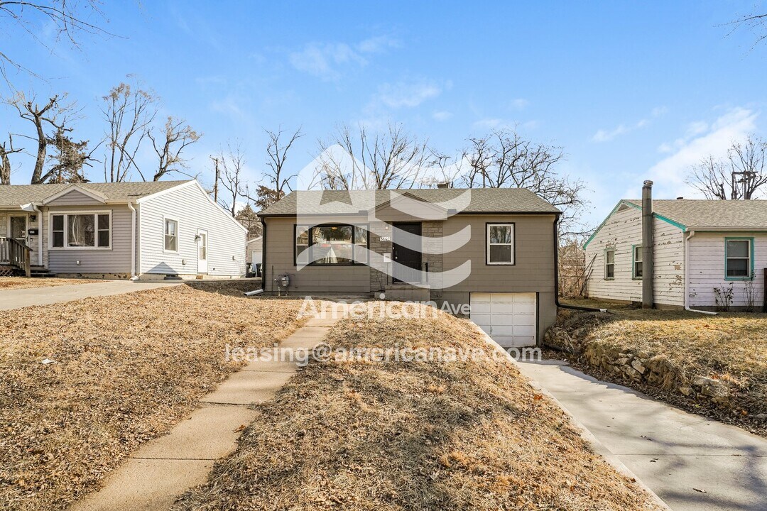 5707 N 35th St in Omaha, NE - Foto de edificio