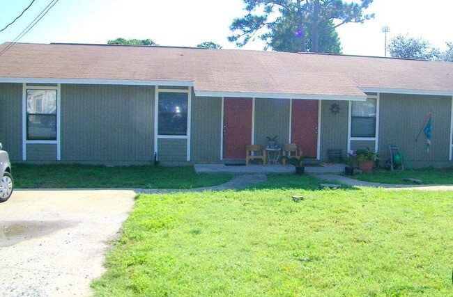 property at 208 Squirrel Haven Rd
