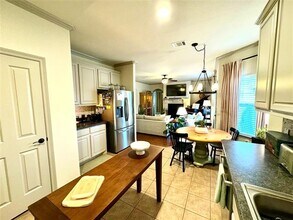 206 Red Wolf Ln in Red Oak, TX - Building Photo - Building Photo