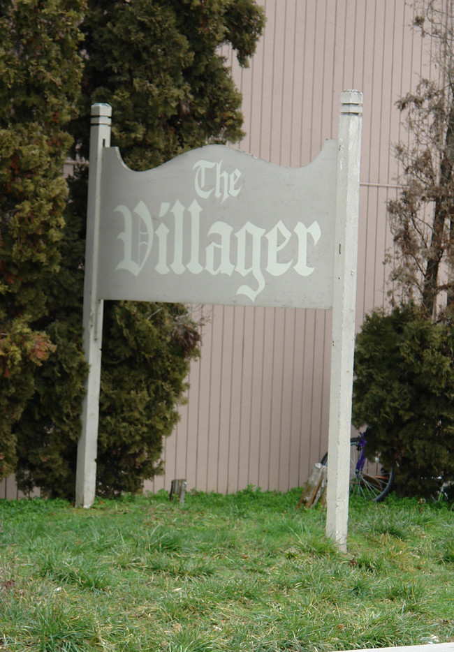 The Villager in Junction City, OR - Building Photo - Building Photo