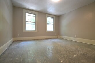 9 Eleanor St, Unit 1 in Boston, MA - Building Photo - Building Photo