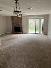 6014 Duclay Rd in Jacksonville, FL - Building Photo - Building Photo