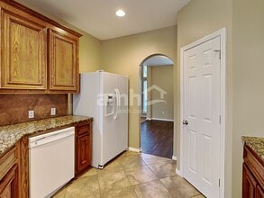 2718 Lakecrest Way Dr in Katy, TX - Building Photo - Building Photo