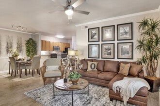The Crossings At Cottage Hill in Mobile, AL - Foto de edificio - Building Photo