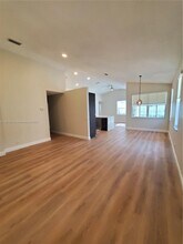 858 Briar Ridge Rd in Weston, FL - Building Photo - Building Photo