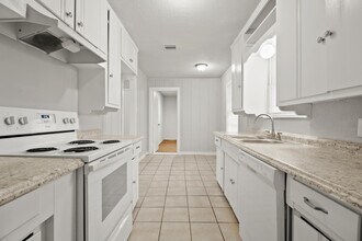 728 22nd Ave N in Texas City, TX - Building Photo - Building Photo