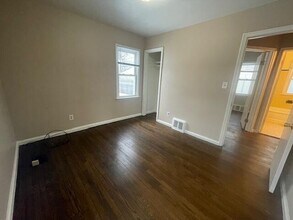 9255 Heyden in Detroit, MI - Building Photo - Building Photo