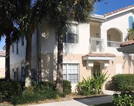 3039 Horizon Ln-Unit -2101 in Naples, FL - Foto de edificio - Building Photo