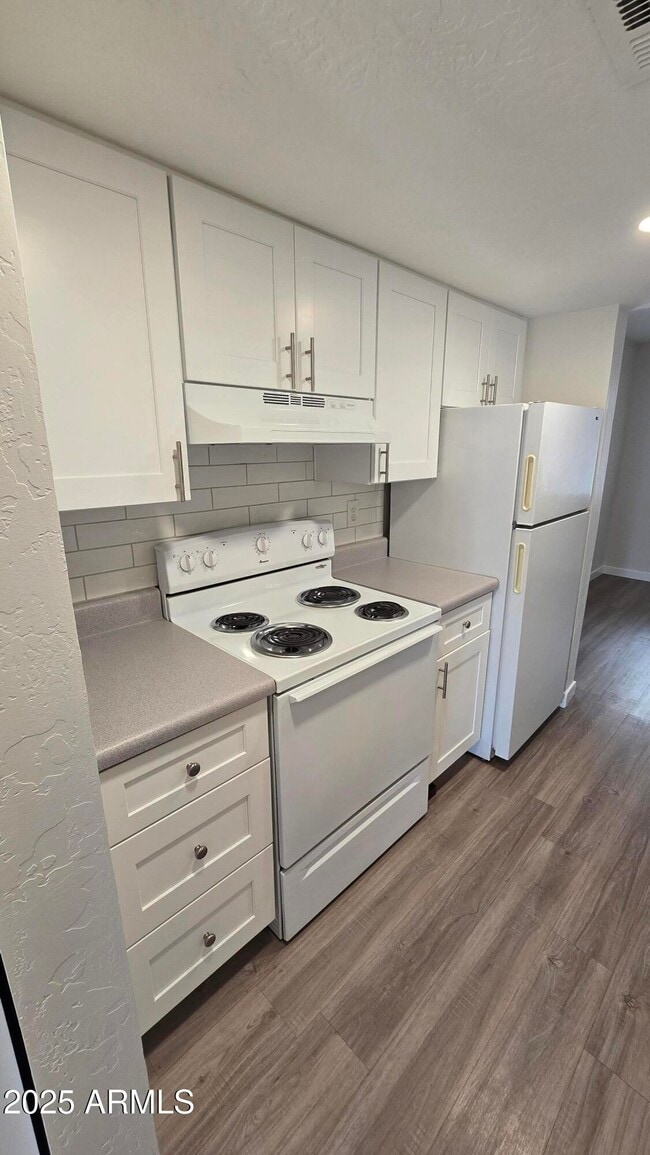 12123 W Bell Rd in Surprise, AZ - Building Photo - Building Photo