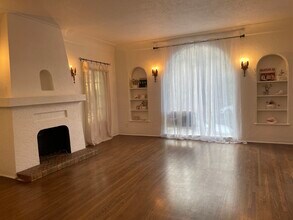 616 Magnolia Ave, Unit 616MagnoliaAveUnitC in Long Beach, CA - Foto de edificio - Building Photo