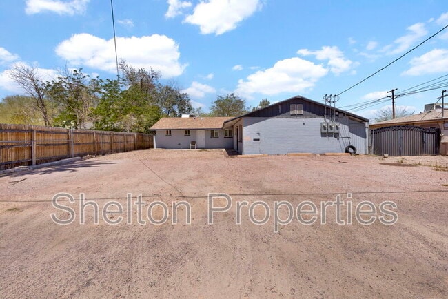 property at 6022 S 3rd St