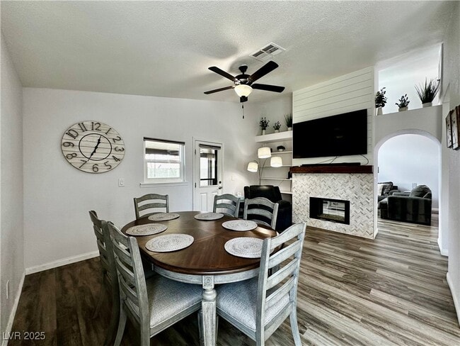 property at 41 Stone Cress Dr