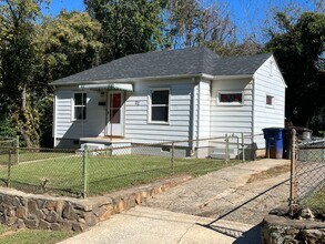 111 N Cameron Ave in Winston-Salem, NC - Building Photo - Building Photo