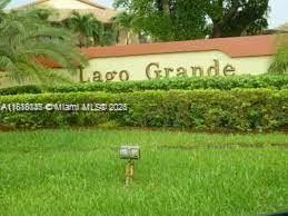 6150 W 24th Ct in Hialeah Gardens, FL - Building Photo