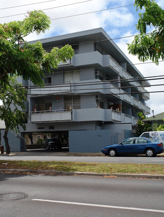 727 University Ave in Honolulu, HI - Building Photo - Building Photo