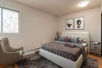 Westwood Apartments in Lethbridge, AB - Building Photo - Building Photo