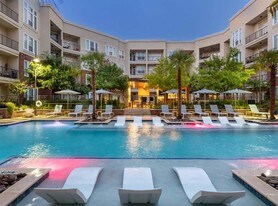 AMLI Frisco Crossing in Frisco, TX - Building Photo