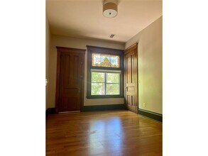 1609 Elliot Ave in Minneapolis, MN - Foto de edificio - Building Photo