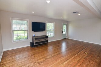 605 Elaine Dr in Nashville, TN - Building Photo - Building Photo