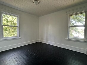 110 E Galbraith Rd in Cincinnati, OH - Building Photo - Building Photo