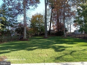 7722 Elgar St in Springfield, VA - Building Photo - Building Photo