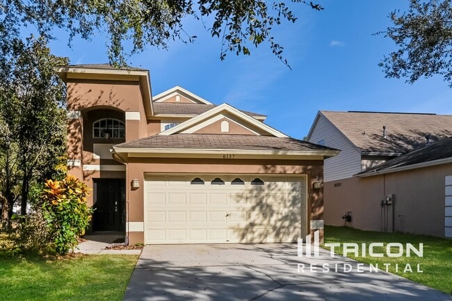 6137 Skylarkcrest Dr
