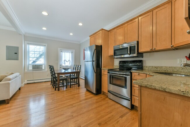 property at 277 Silver St